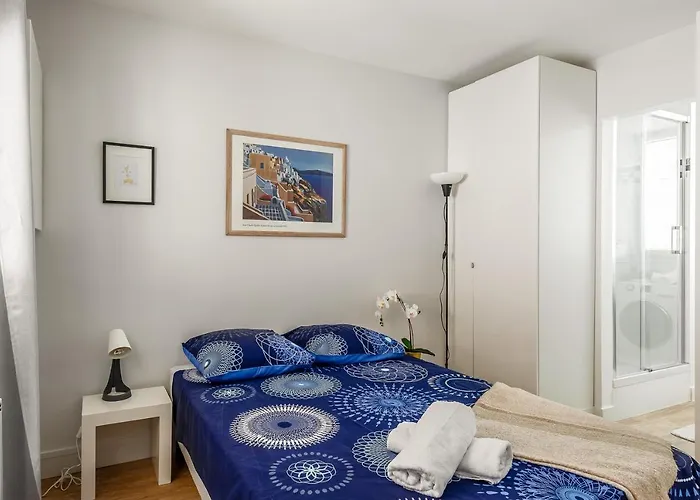 1 Bedroomed Apartment Repos